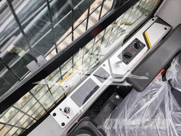 XCMG XC7-TV12 Skid steer loaders