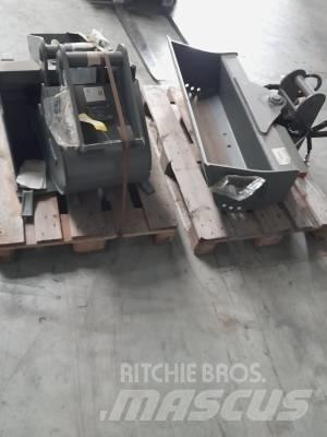 Wacker Neuson ET24 Crushing buckets