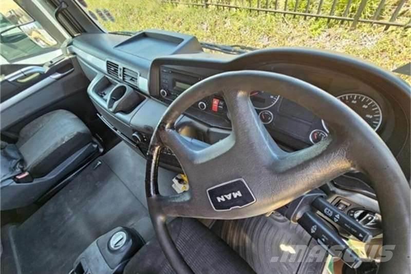 MAN 27 SERIES Other trucks