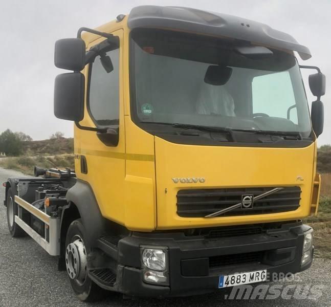 Volvo FL 240 Skip loader trucks