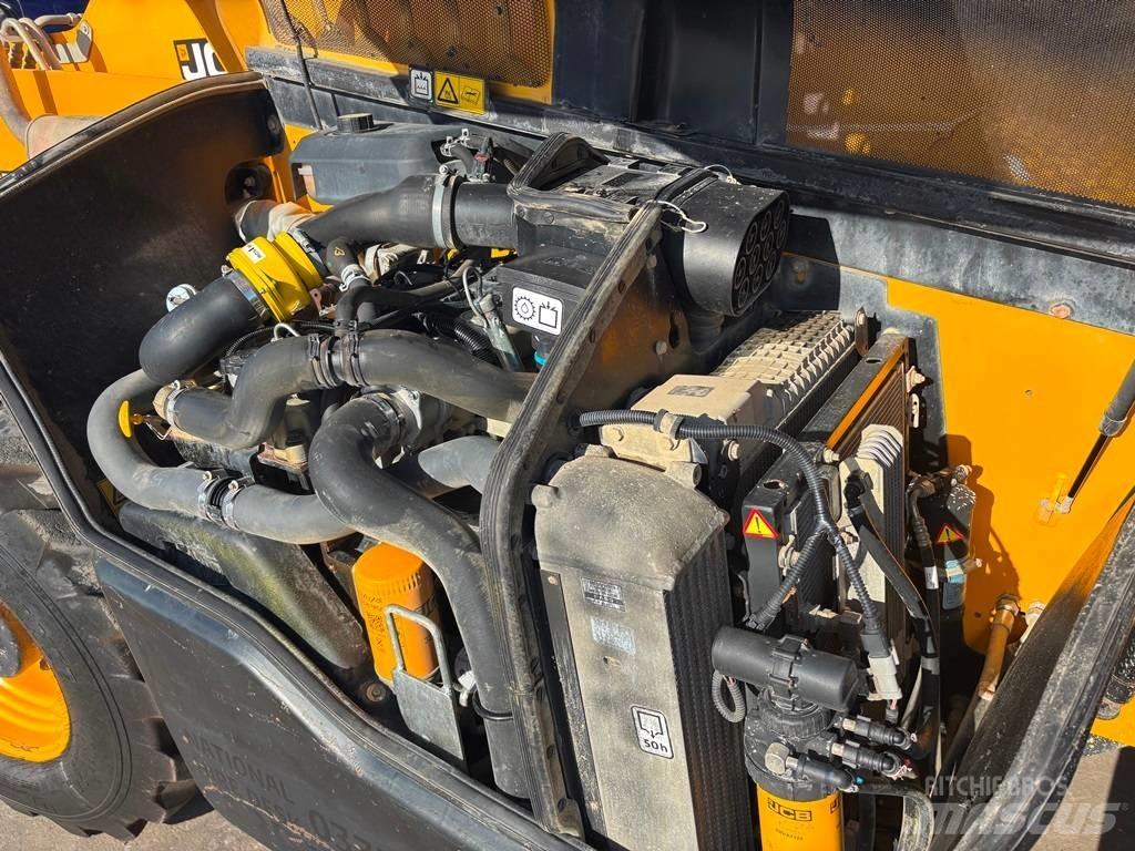 JCB 535-125 Hiviz Telescopic handlers