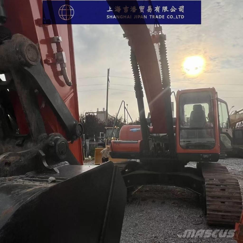 Doosan DH 300 Crawler excavators