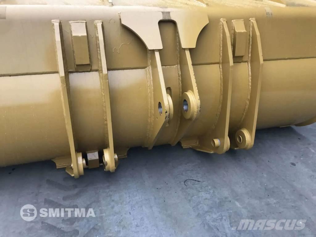 CAT 972K Buckets