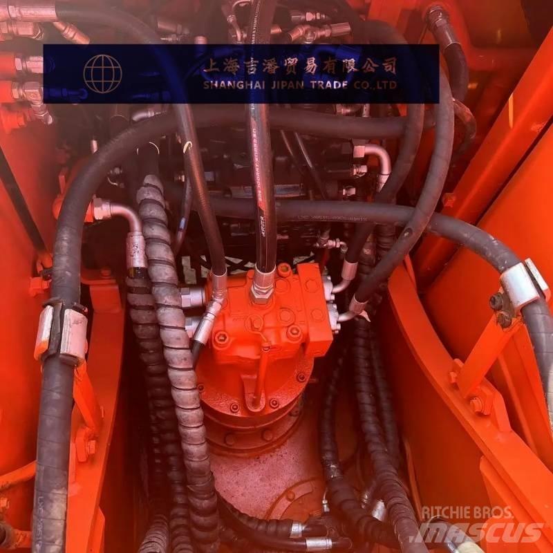 Doosan DX 150 Midi excavators  7t - 12t