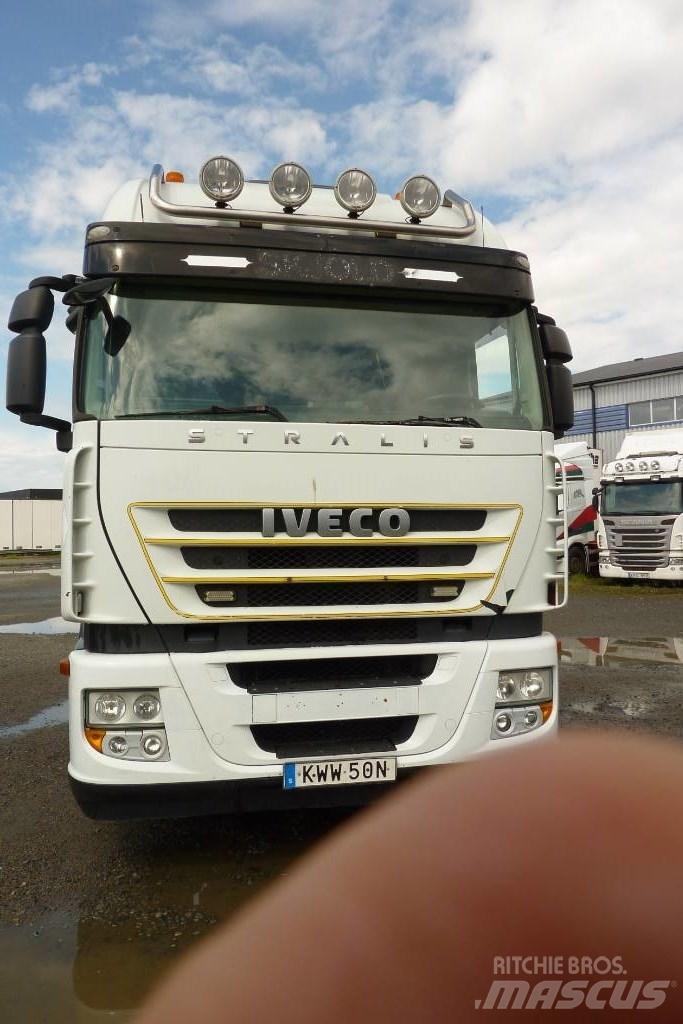 Iveco AS 440 6X2 Tractor Units