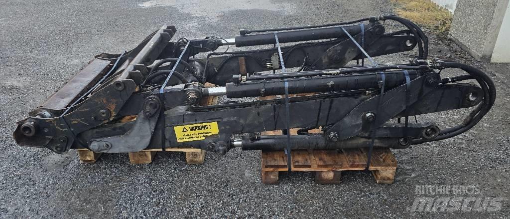 Huddig 960 Booms and arms