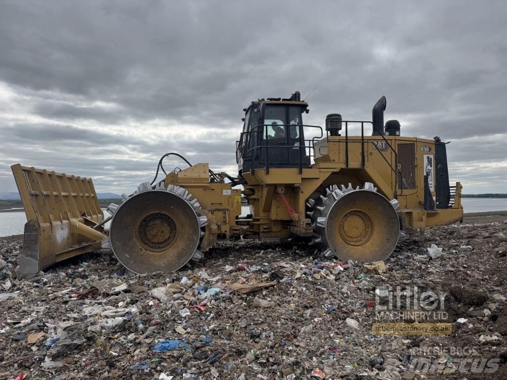 CAT 836 Waste compactors