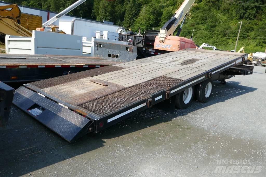 TOWMASTER T-40T Vehicle transport trailers