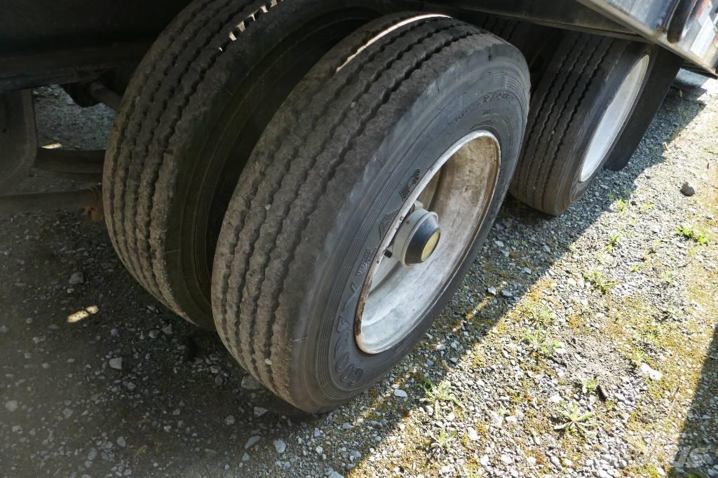 TOWMASTER T-40T Vehicle transport trailers