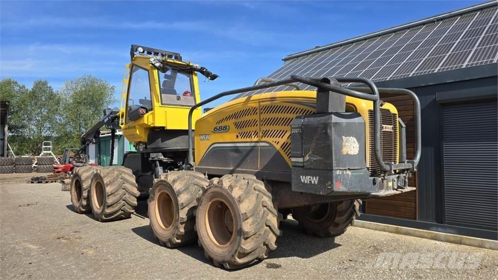 Eco Log 688 Harvesters
