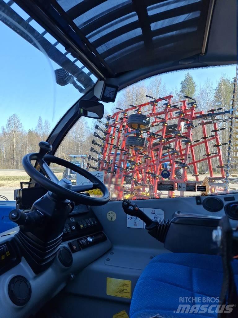 New Holland LM 5060 Telehandlers for agriculture