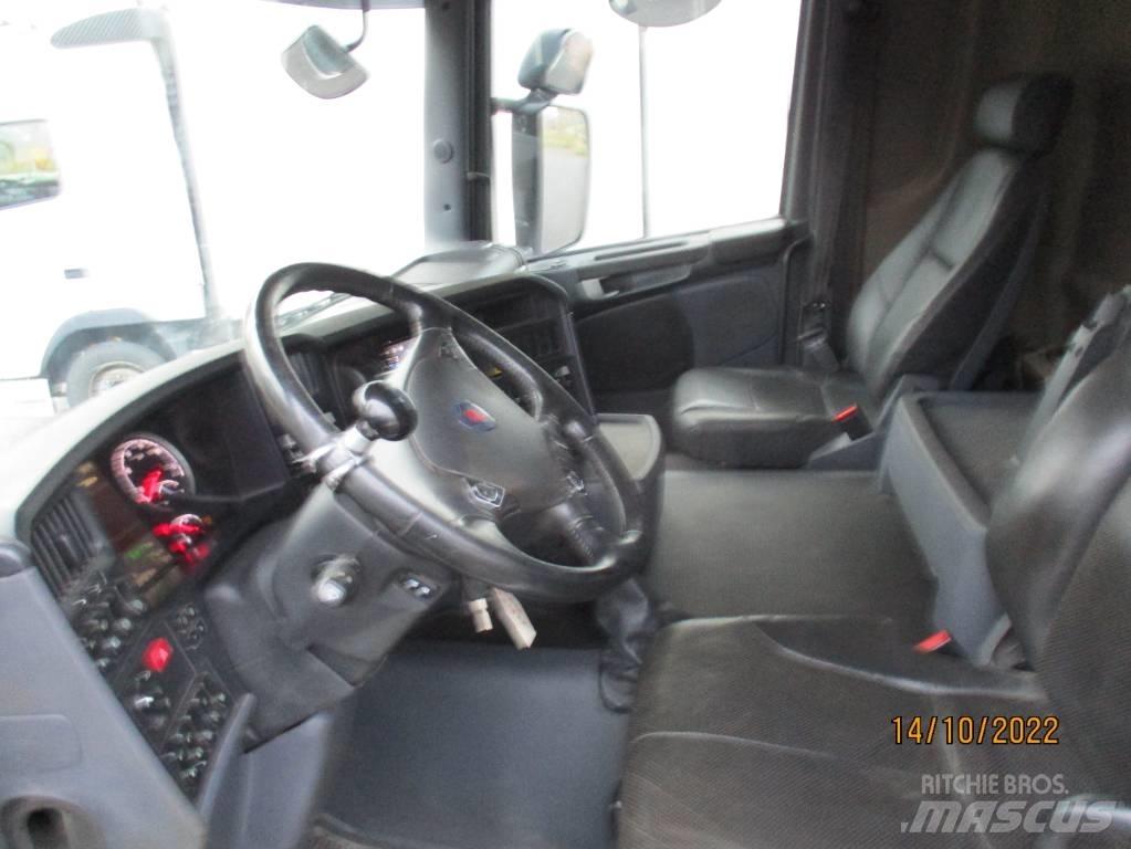 Scania G490cb6x4*4 Crane trucks