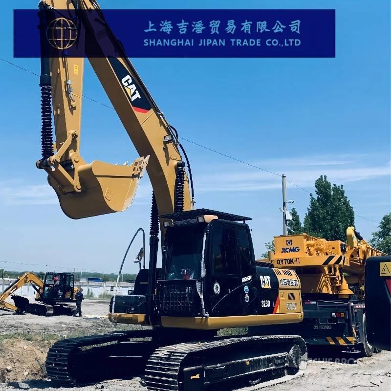 CAT 323 D Crawler excavators