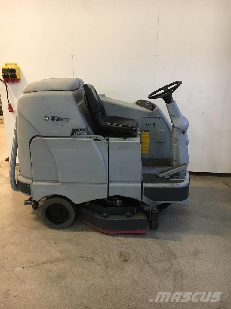 Nilfisk BR 1100 Combination sweeper scrubbers