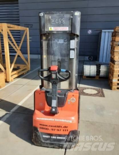 Toyota BT SWE 120L Hand pallet stackers