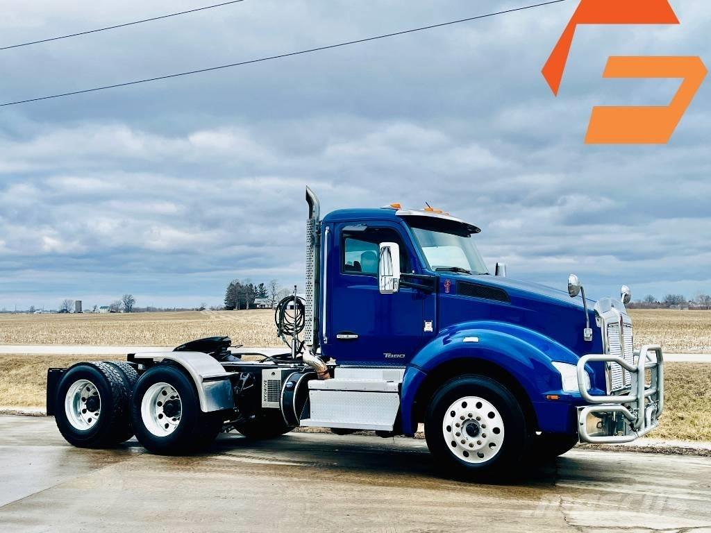 Kenworth T 880 Tractor Units