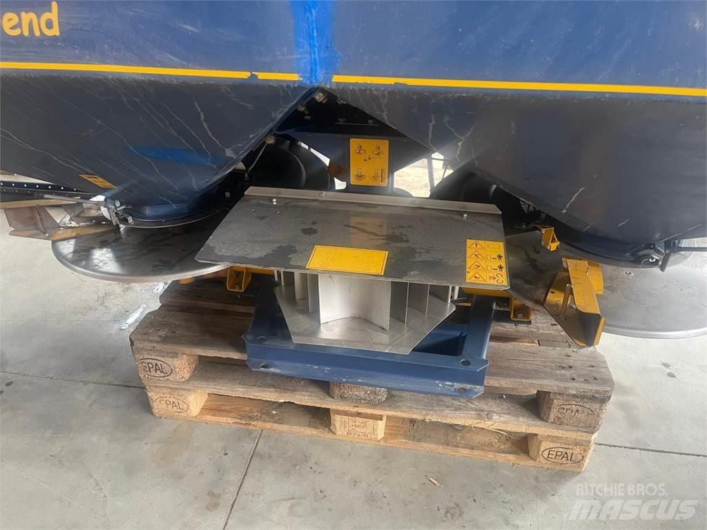 Bogballe EXW Trend Mineral spreaders