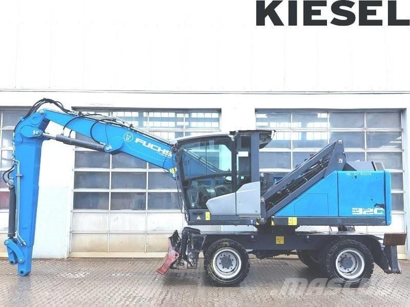 Fuchs MHL 320 F Waste / industry handlers