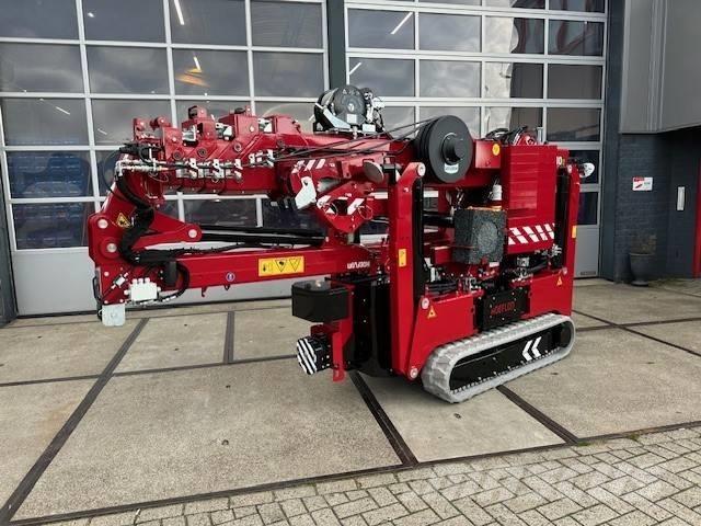 Hoeflon C10e Mini cranes