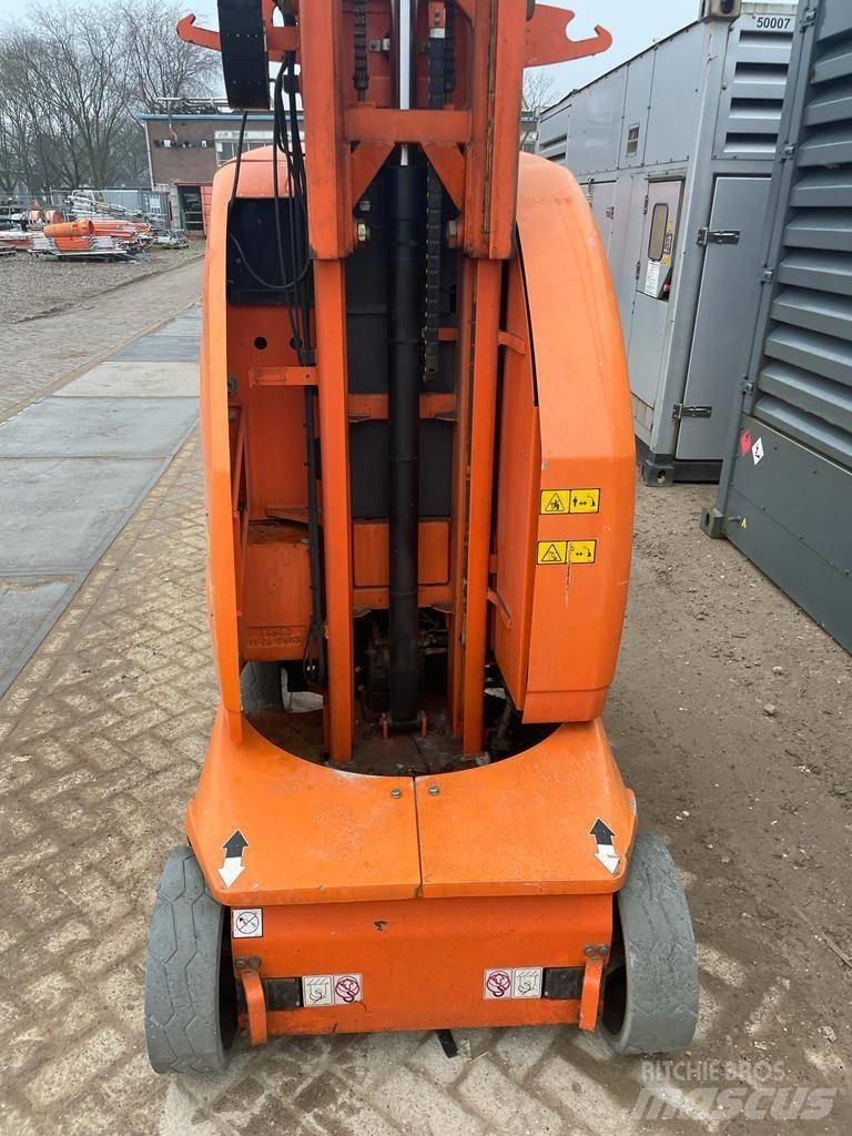 JLG Toucan 10 E Vertical mast lifts