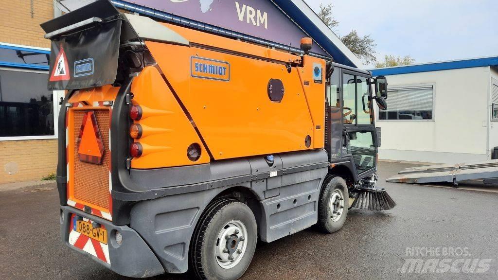 Schmidt Swingo 200 Sweepers