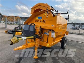 Lucas Castor 20 R Bale shredders, cutters and unrollers