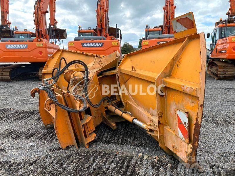  Bialler étrave Plows
