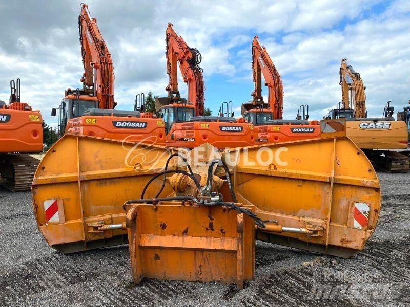  Bialler étrave Plows