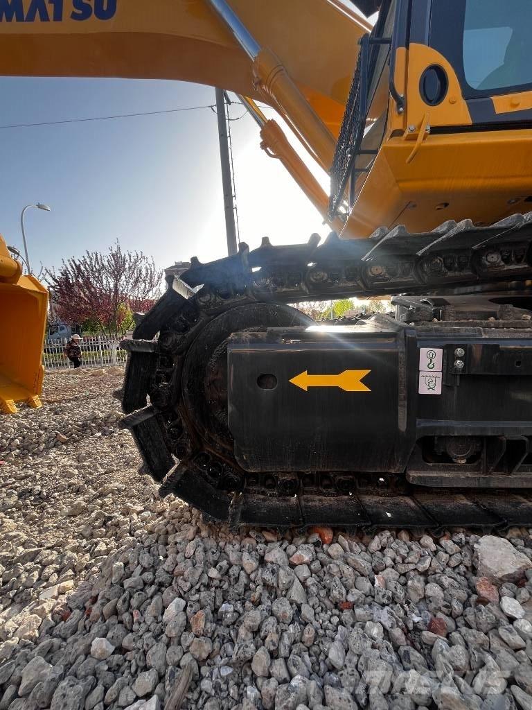Komatsu PC 450 Crawler excavators