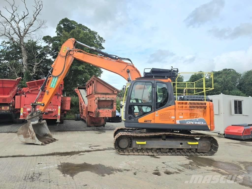 Doosan DX 140 LC Crawler excavators
