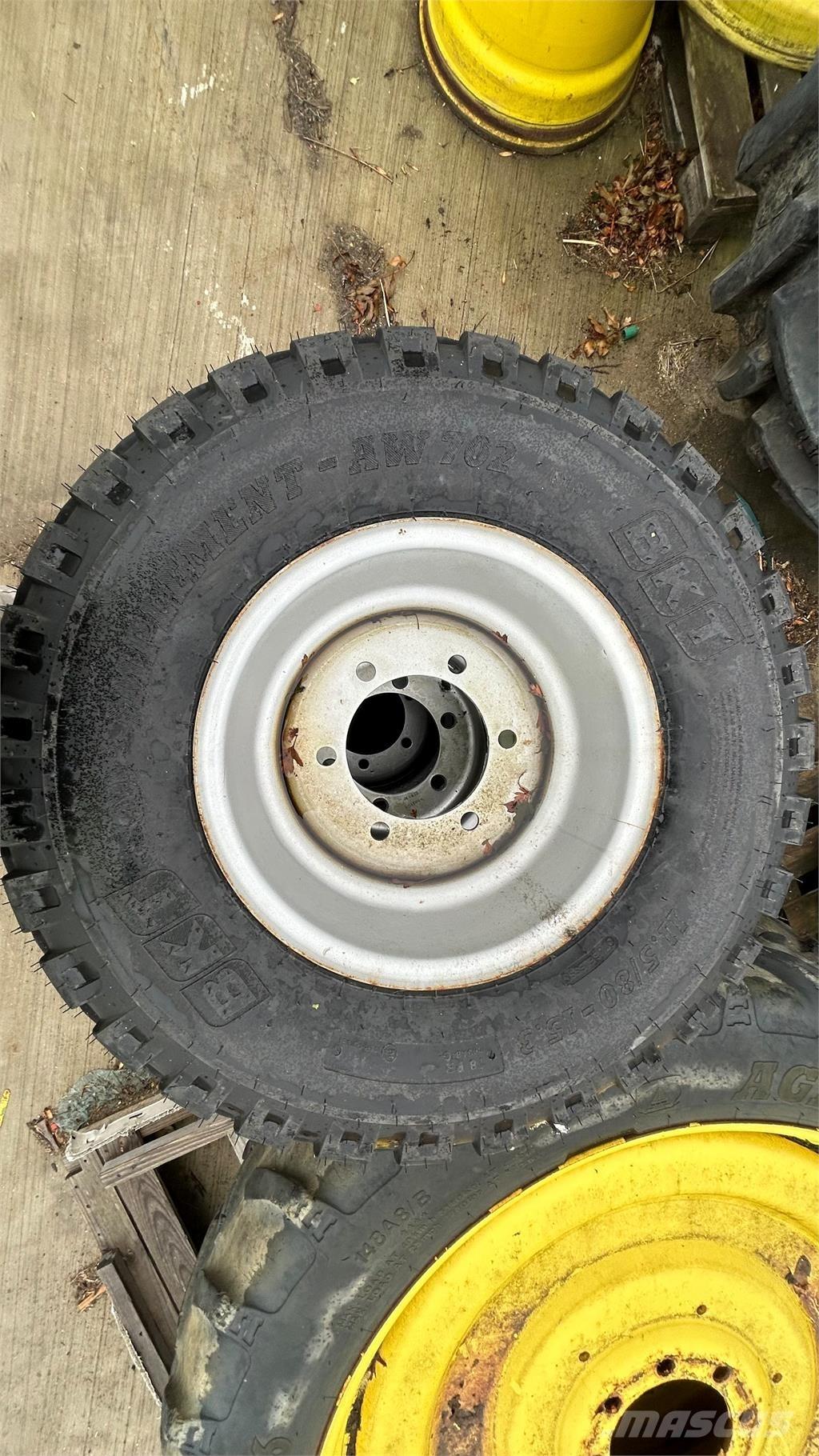  300/85R15.3 Tyres, wheels and rims