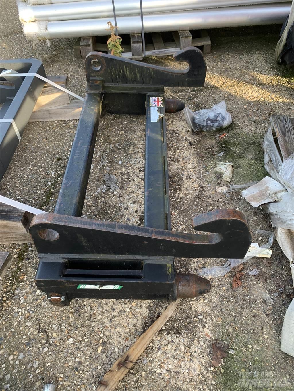  ADAPTOR PLATE Agriculture - Others