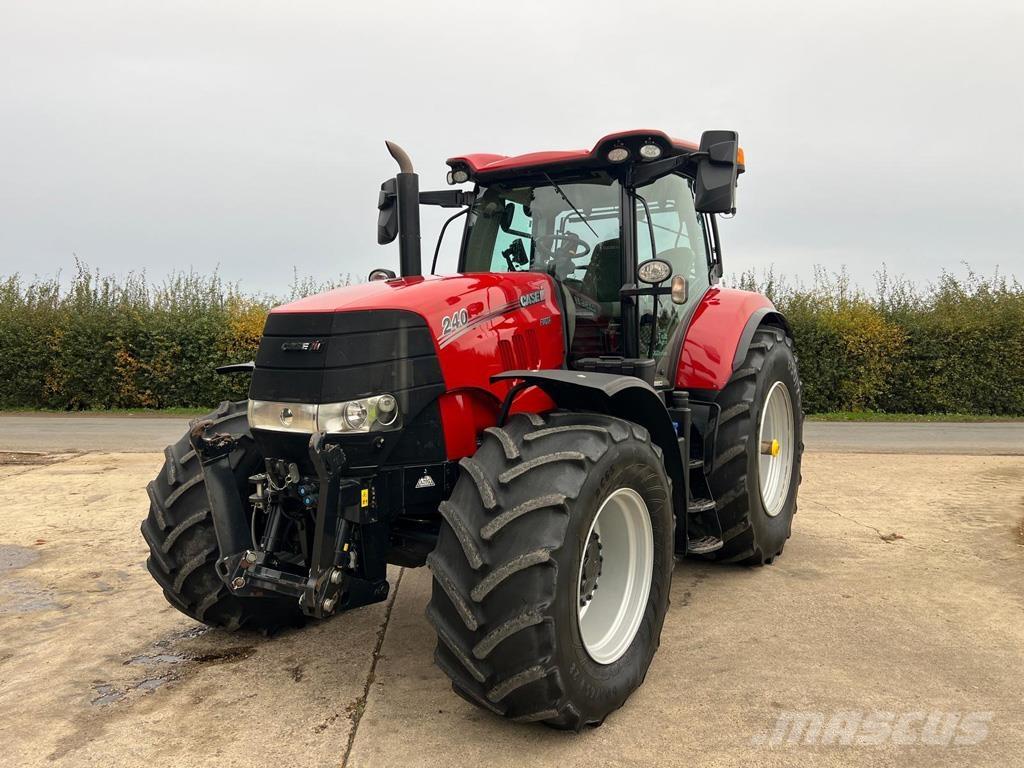 CASE PUMA 240 CVX Tractors