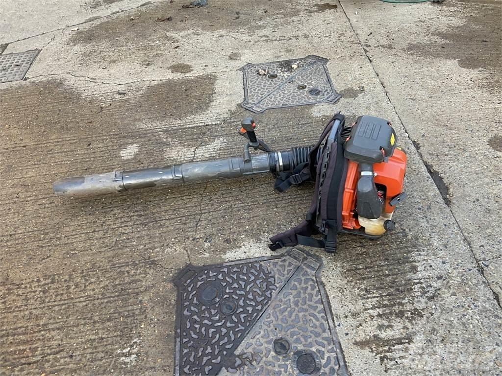 Husqvarna 570BTS Agriculture - Others