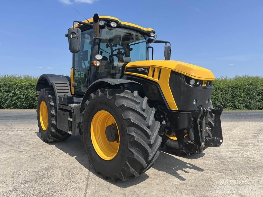 JCB 4220 FASTRAC Tractors