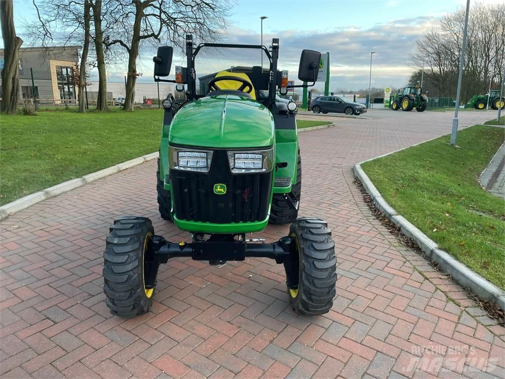 John Deere 2038R Compact tractors