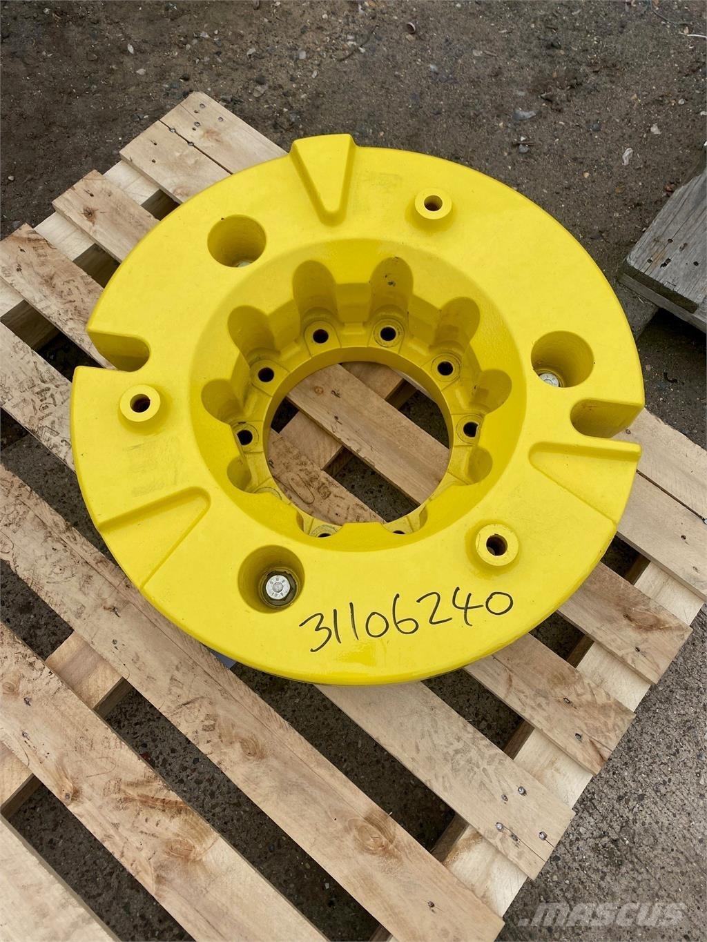 John Deere 600KG Tyres, wheels and rims