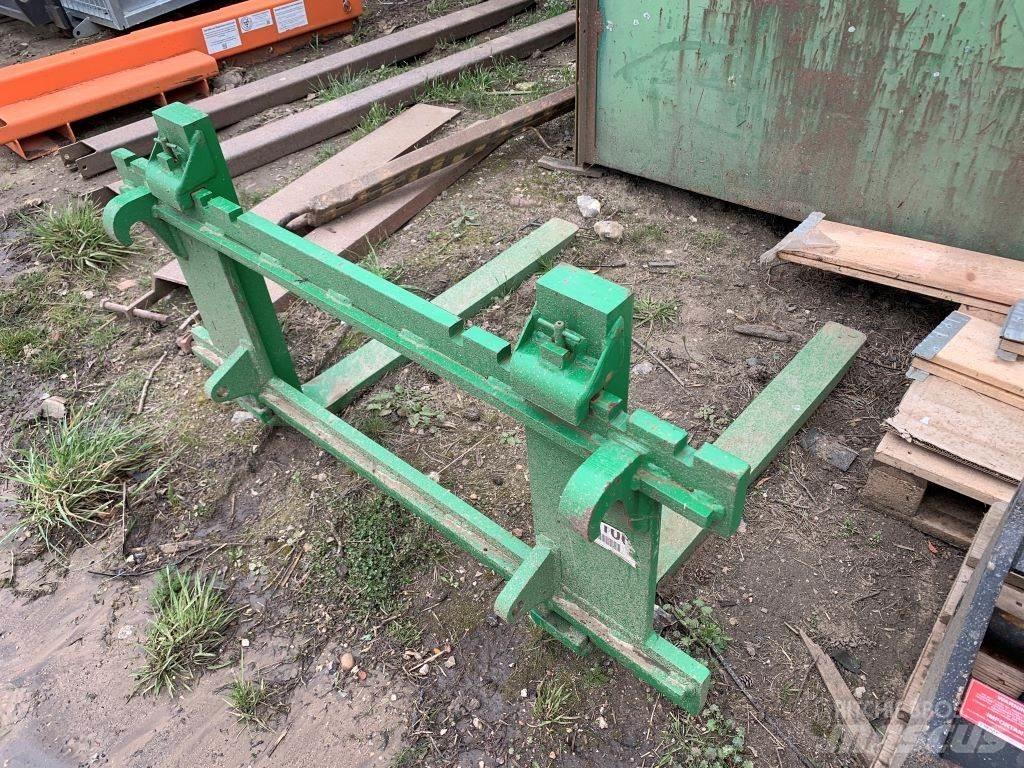 John Deere PALLET Other attachments and components