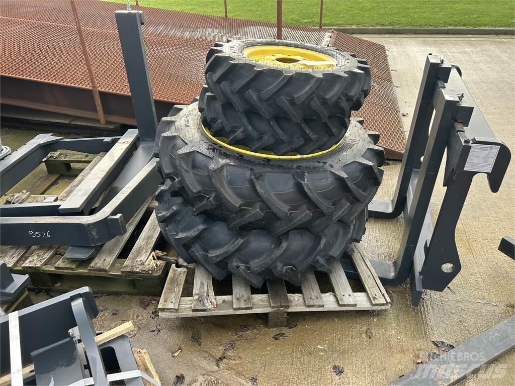 John Deere TYRES Agriculture - Others