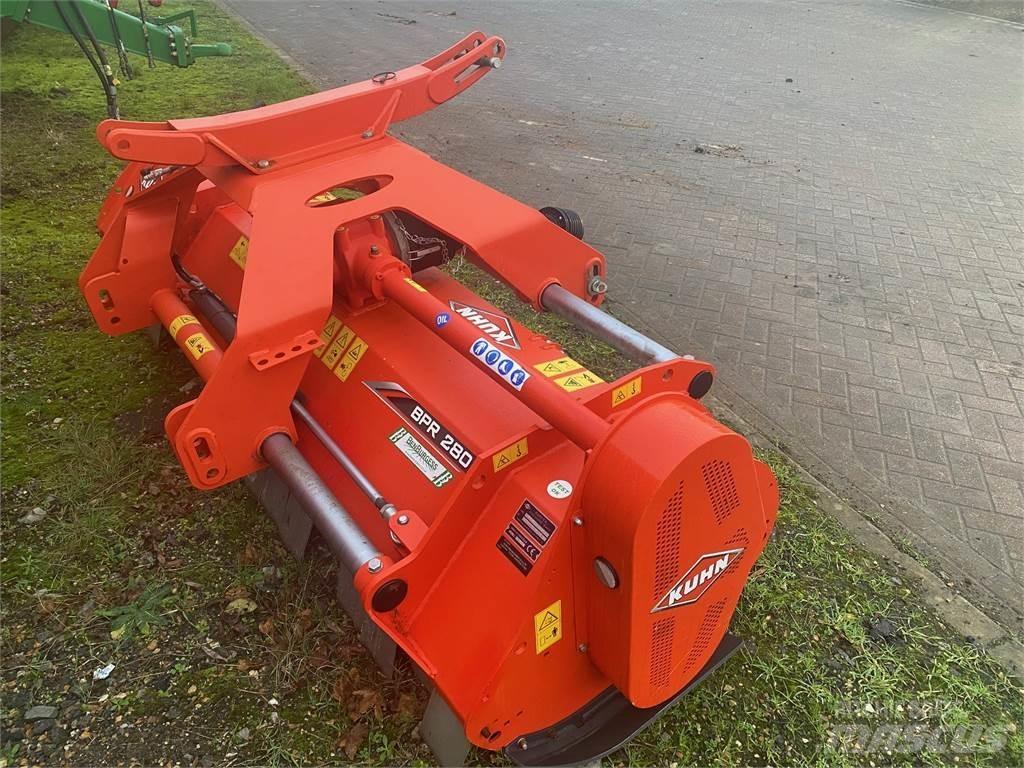 Kuhn BPR280 RH Pasture mowers and toppers