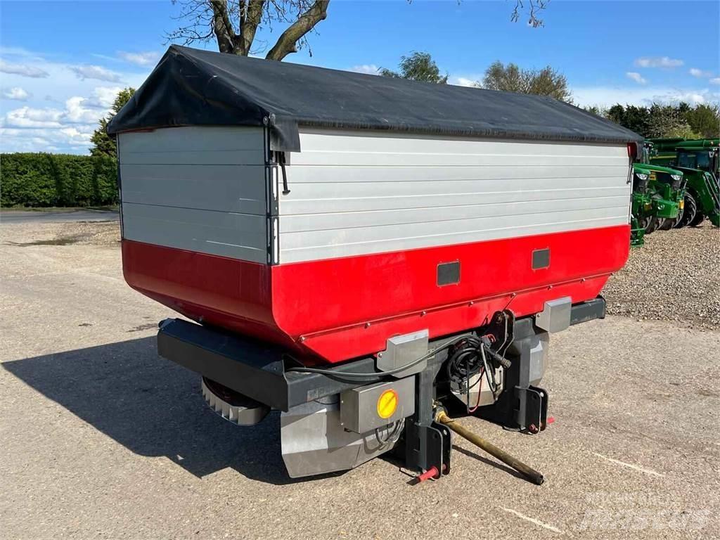 Kverneland RO-EDW Mineral spreaders