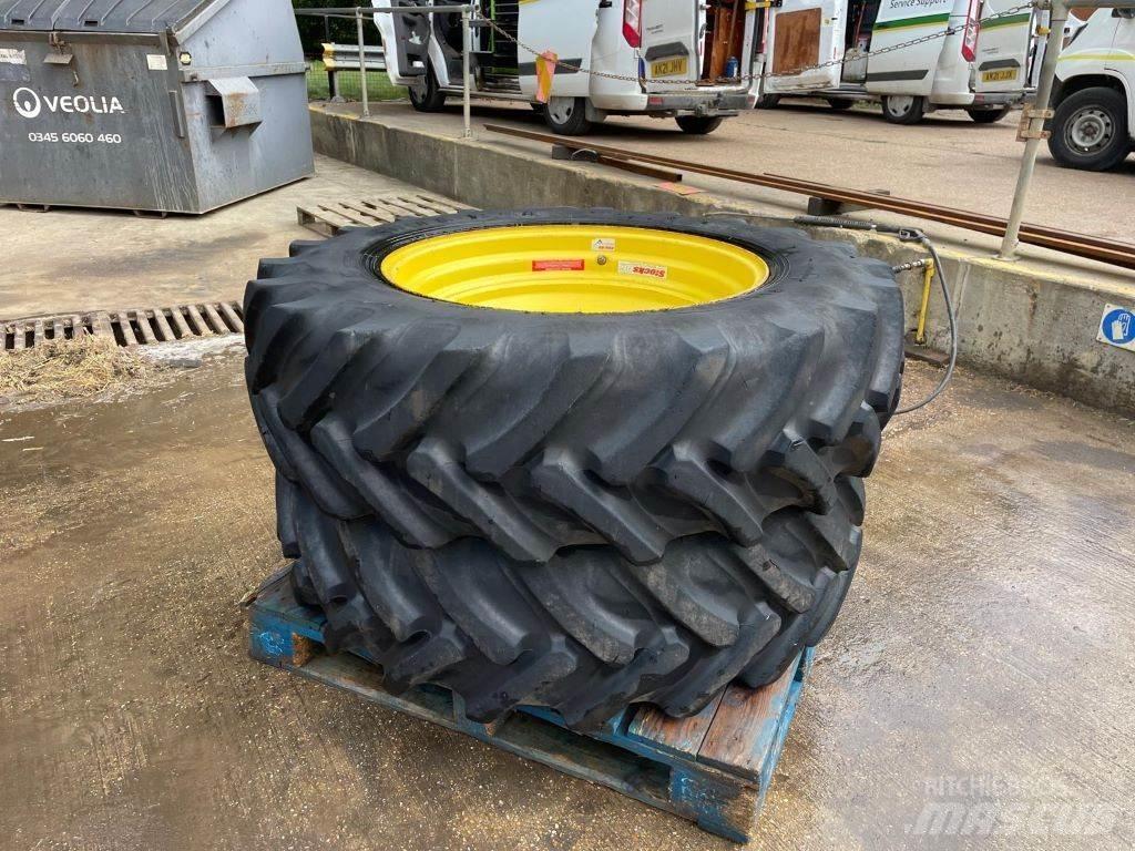  ROWCROP Tyres, wheels and rims