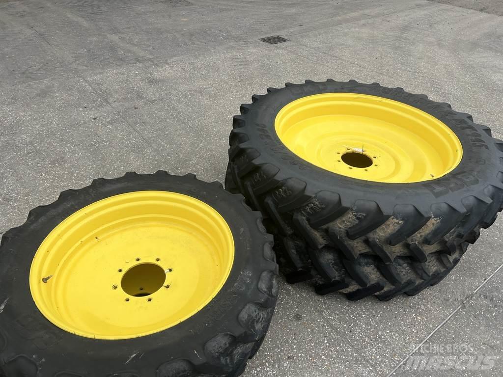 ROWCROPS Tyres, wheels and rims