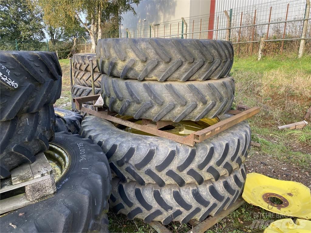 WHEELS Tyres, wheels and rims