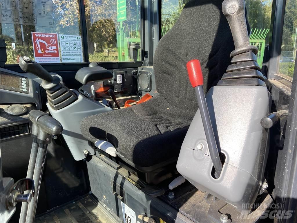 Yanmar VIO26-6 Midi excavators  7t - 12t