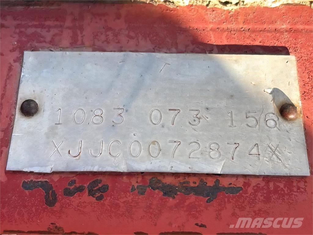 Case IH 1083 Combine harvesters