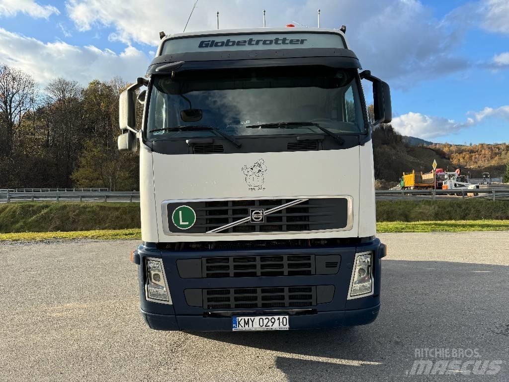 Volvo FH12 400 Tractor Units