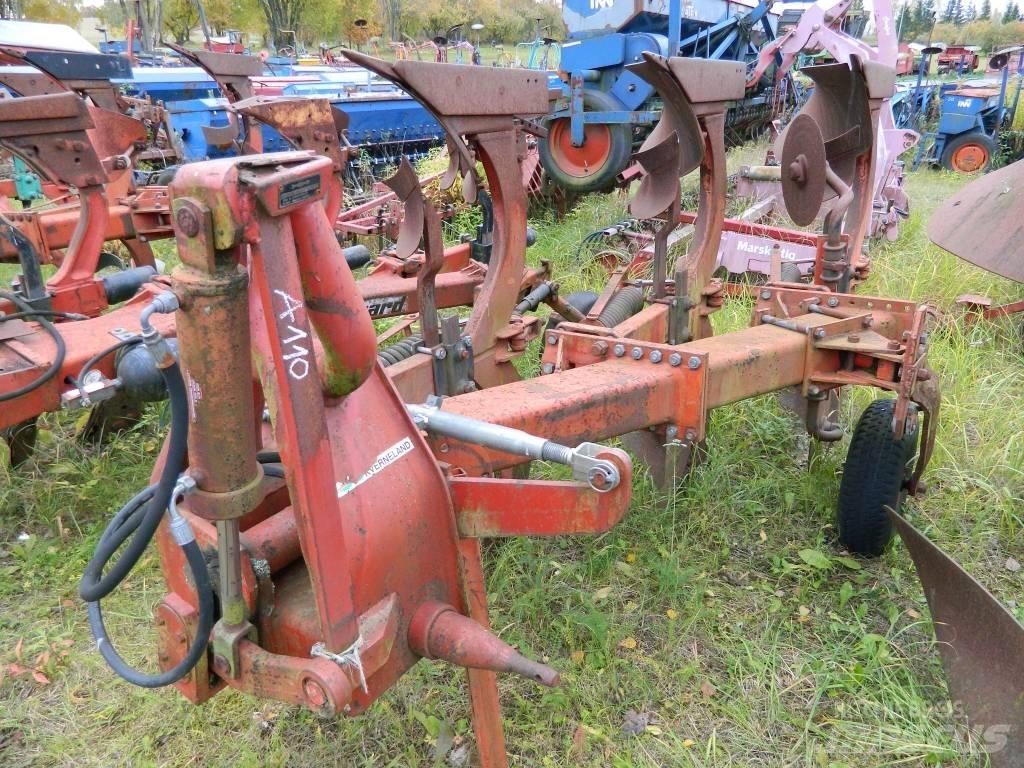 Fraugde 3 Reversible ploughs