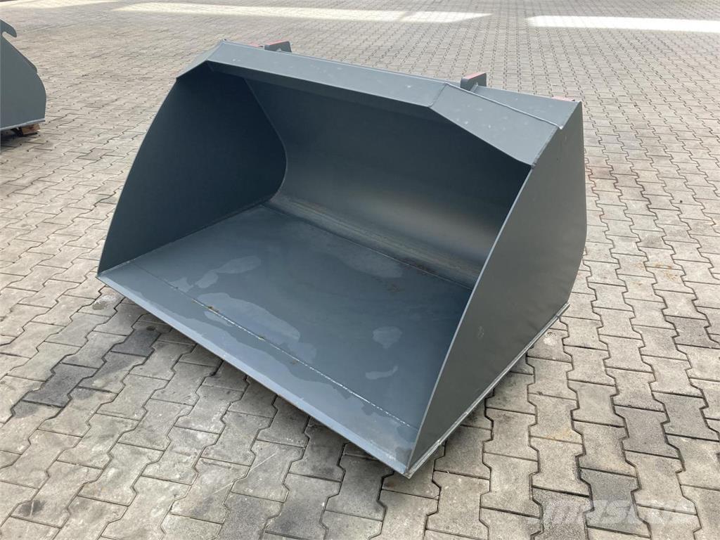 Kramer 1600 mm Front loader accessories