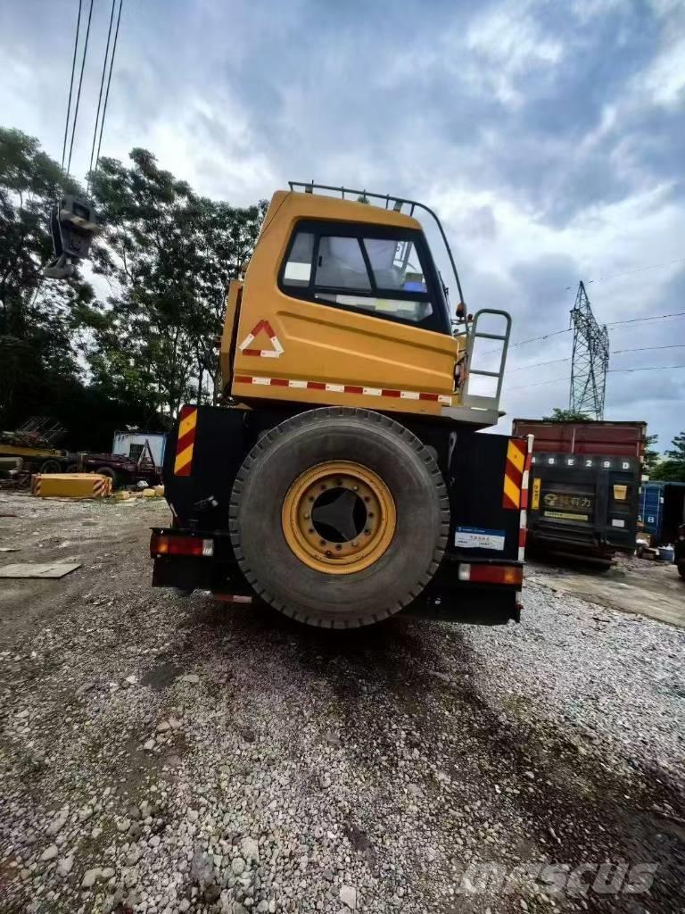 Sany SAC7000 T7 All terrain cranes